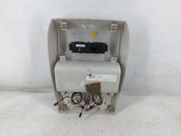 2010 Chrysler Town & Country Overhead Roof Console Interior Dome Light - Oemusedautoparts1.com