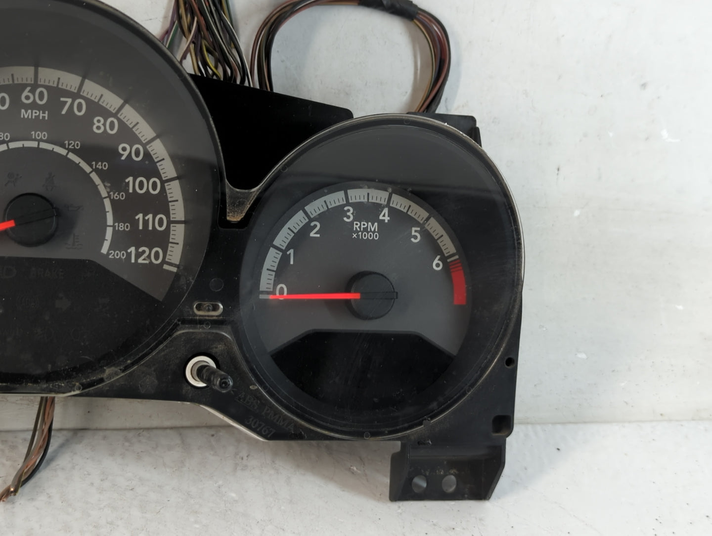 2010 Dodge Avenger Instrument Cluster Speedometer Gauges P/N:P05172731AC Fits OEM Used Auto Parts - Oemusedautoparts1.com