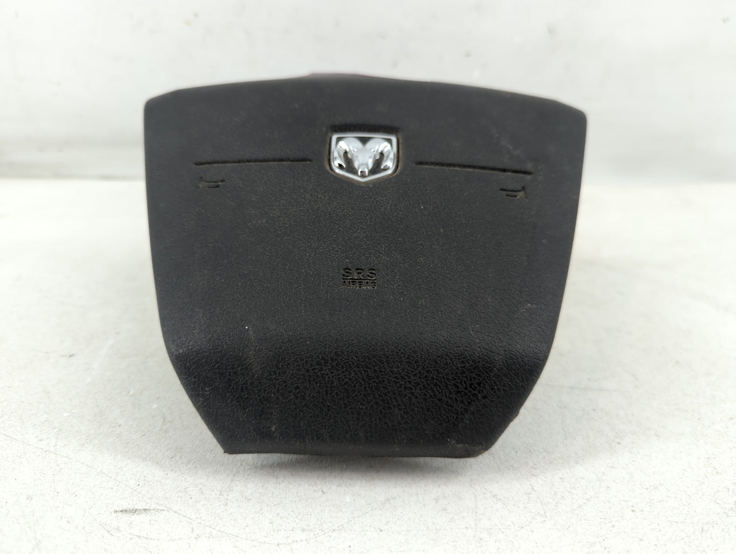 2010 Dodge Avenger Air Bag Driver Left Steering Wheel Mounted Fits OEM Used Auto Parts - Oemusedautoparts1.com