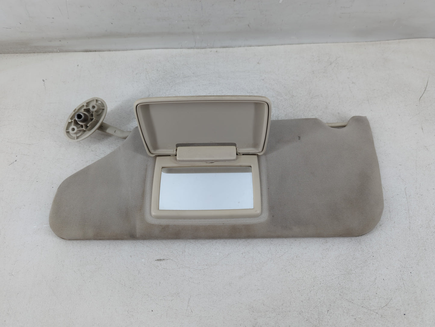 2008-2010 Dodge Avenger Sun Visor Shade Replacement Driver Left Mirror Fits Fits 2008 2009 2010 OEM Used Auto Parts - Oemuse