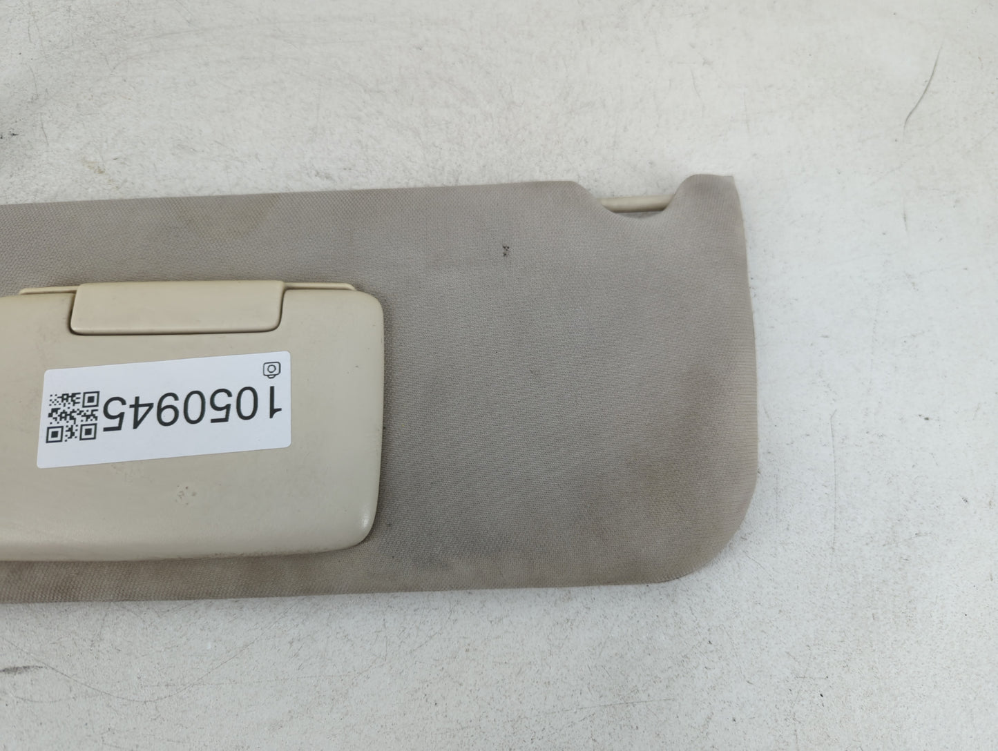 2008-2010 Dodge Avenger Sun Visor Shade Replacement Driver Left Mirror Fits Fits 2008 2009 2010 OEM Used Auto Parts - Oemuse