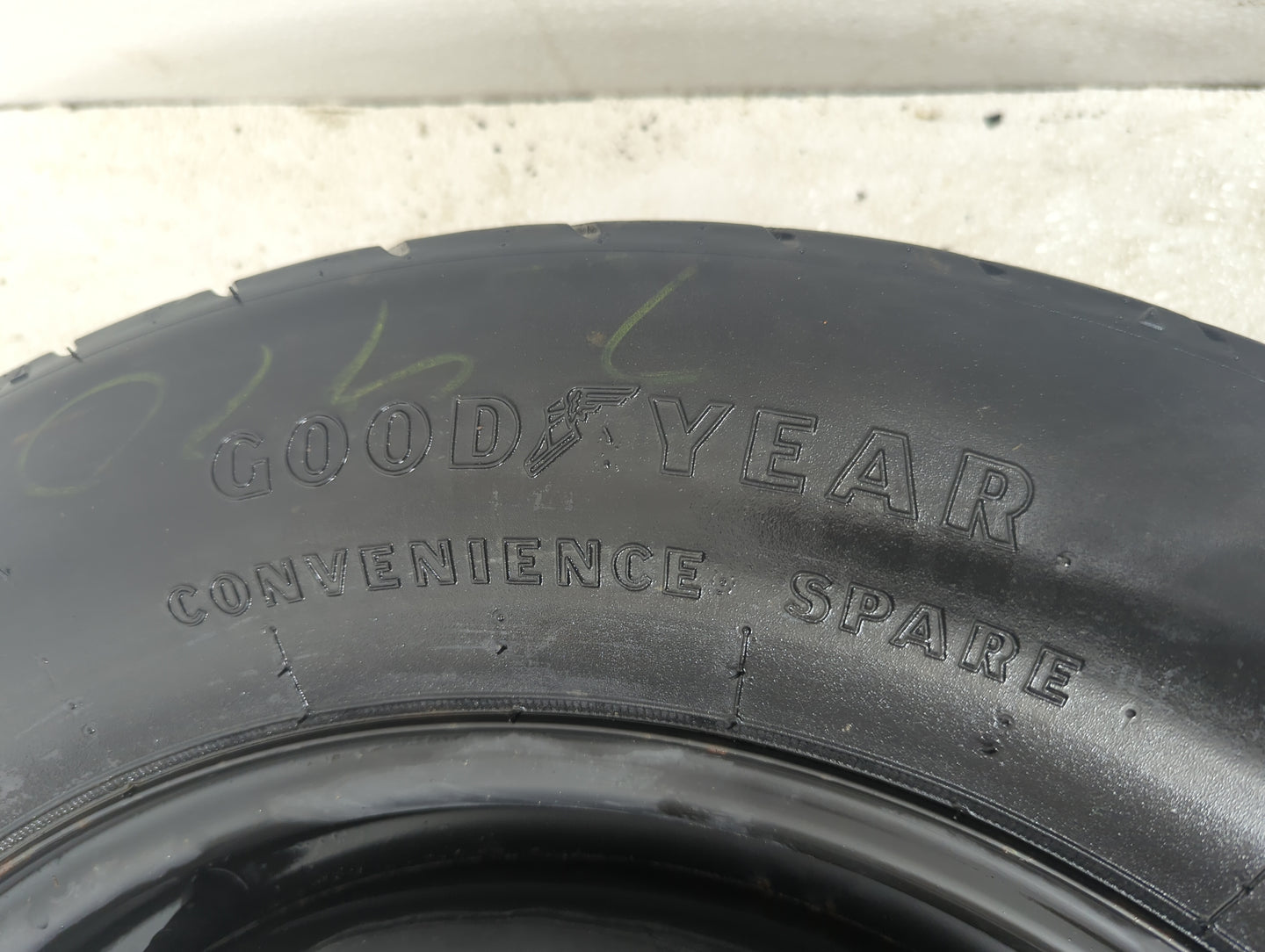 2008-2014 Dodge Avenger Spare Donut Tire Wheel Rim Oem 1098310 - Oemusedautoparts1.com