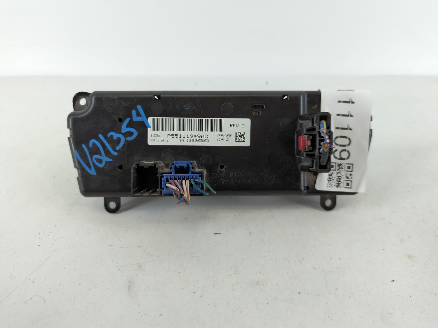 2010-2014 Dodge Avenger Climate Control Module Temperature AC/Heater Replacement P/N:P55111949AC Fits OEM Used Auto Parts - 