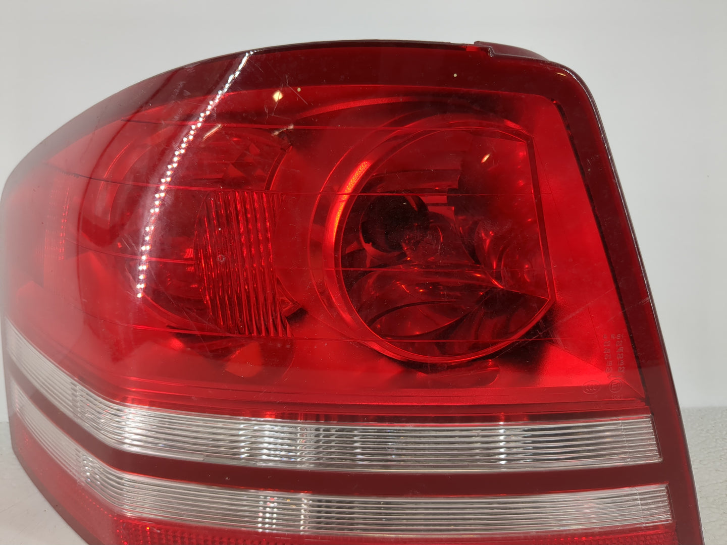 2008-2010 Dodge Avenger Tail Light Assembly Driver Left OEM P/N:60439D0M Fits Fits 2008 2009 2010 OEM Used Auto Parts - Oemu