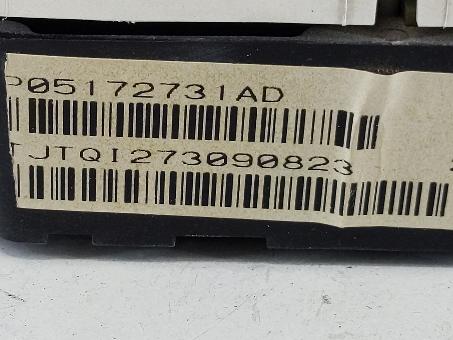 2010 Dodge Avenger Instrument Cluster Speedometer Gauges P/N:P05172731AD Fits OEM Used Auto Parts - Oemusedautoparts1.com