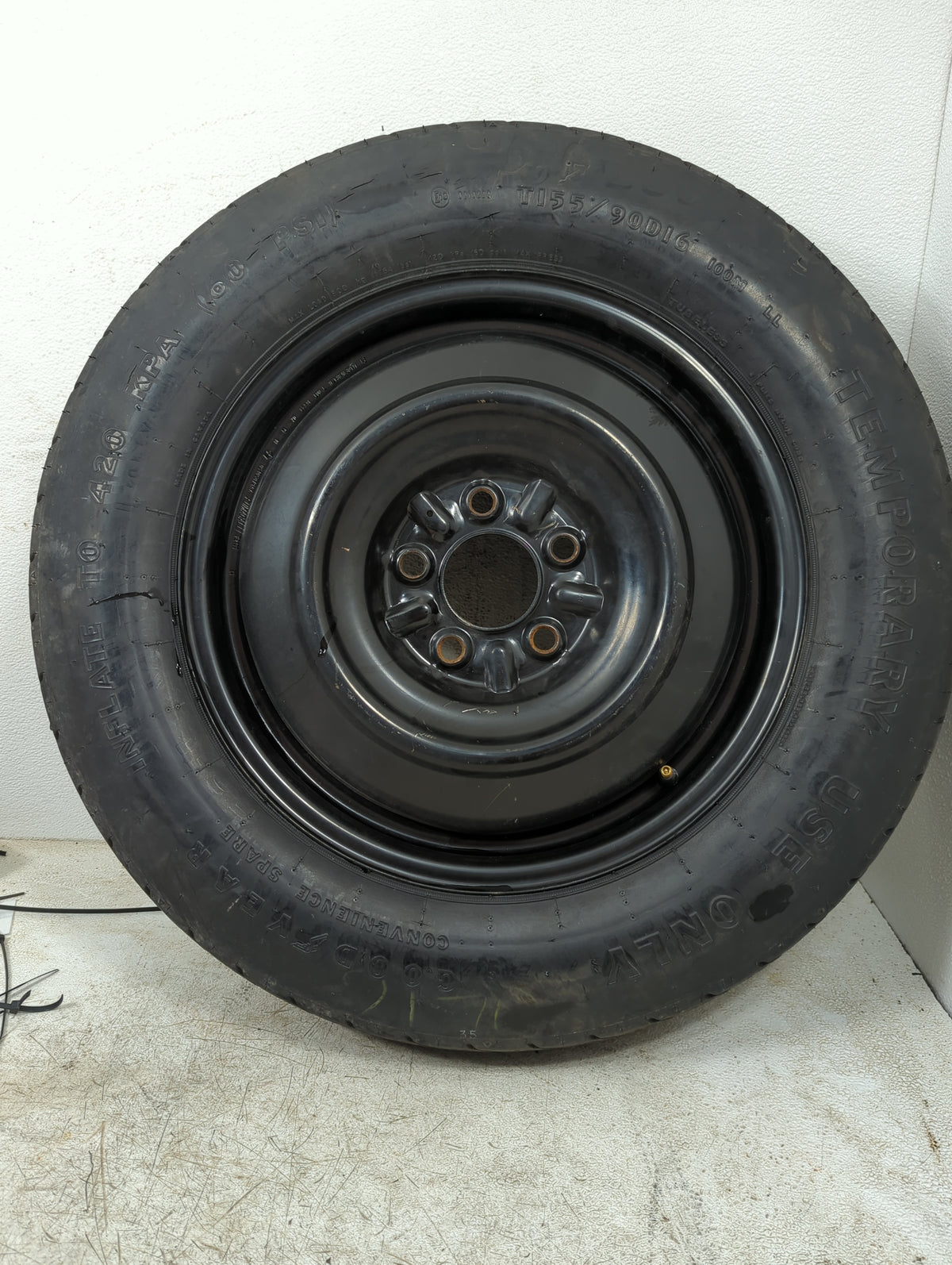 2008-2014 Dodge Avenger Spare Donut Tire Wheel Rim Oem 1282244 - Oemusedautoparts1.com