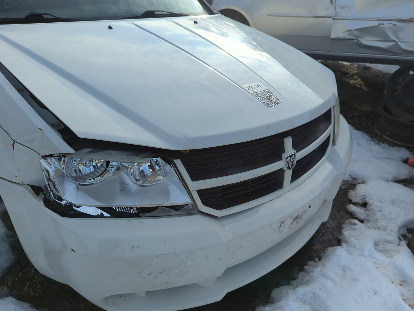 2008-2010 Dodge Avenger Front Grille Bumper Not Included - Oemusedautoparts1.com