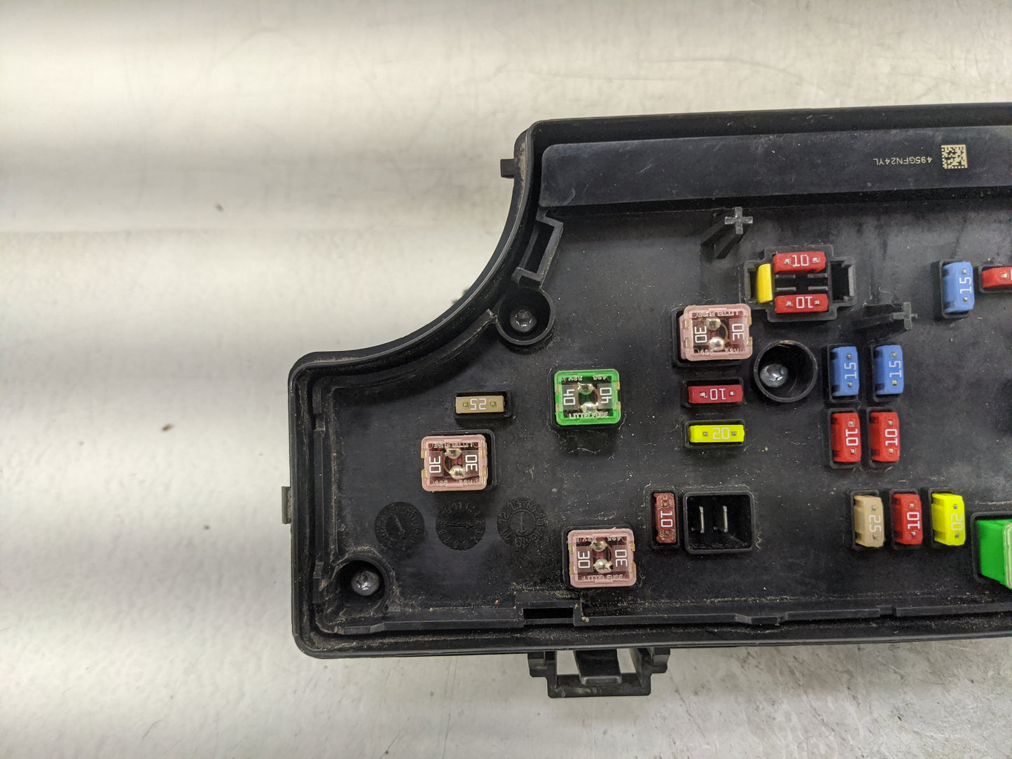 2010-2010 Dodge Avenger Chassis Control Module Ccm Bcm Body Control - Oemusedautoparts1.com