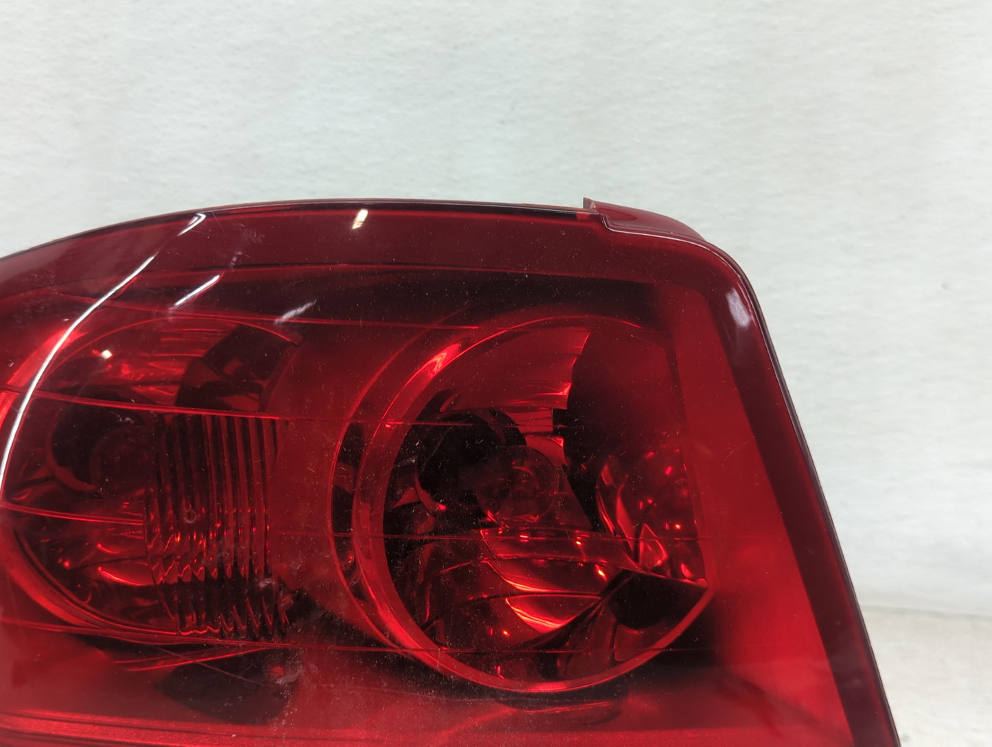 2008-2010 Dodge Avenger Tail Light Assembly Driver Left OEM P/N:CS260-B000L Fits Fits 2008 2009 2010 OEM Used Auto Parts - O