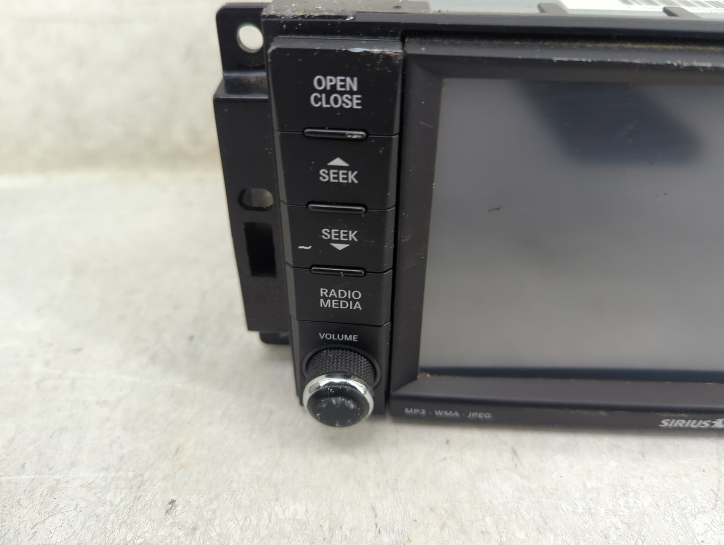 2008-2010 Dodge Avenger Radio AM FM Cd Player Receiver Replacement P/N:P05064244AK Fits Fits 2007 2008 2009 2010 OEM Used Au