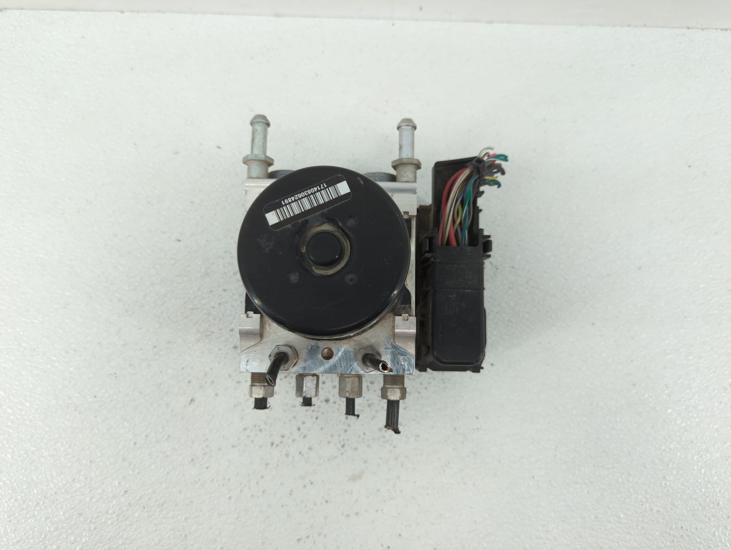 2010 Dodge Avenger ABS Pump Control Module Replacement P/N:P68050120AA Fits OEM Used Auto Parts - Oemusedautoparts1.com