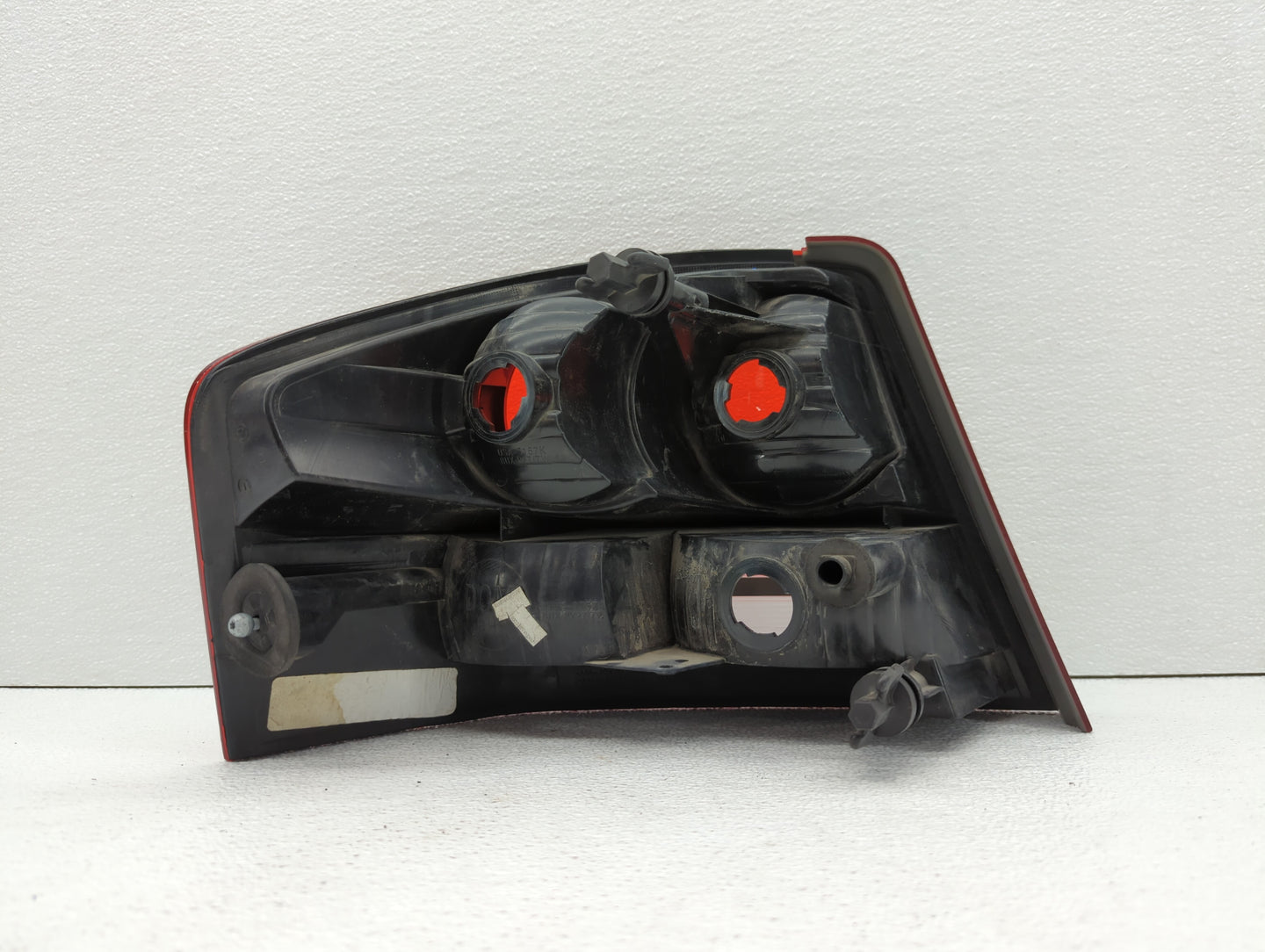 2008-2010 Dodge Avenger Tail Light Assembly Driver Left OEM P/N:05303990AE 05303990AG, E132707 Fits Fits 2008 2009 2010 OEM 