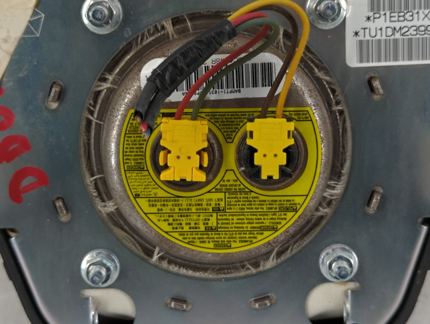 2010 Dodge Avenger Air Bag Driver Left Steering Wheel Mounted Fits OEM Used Auto Parts - Oemusedautoparts1.com