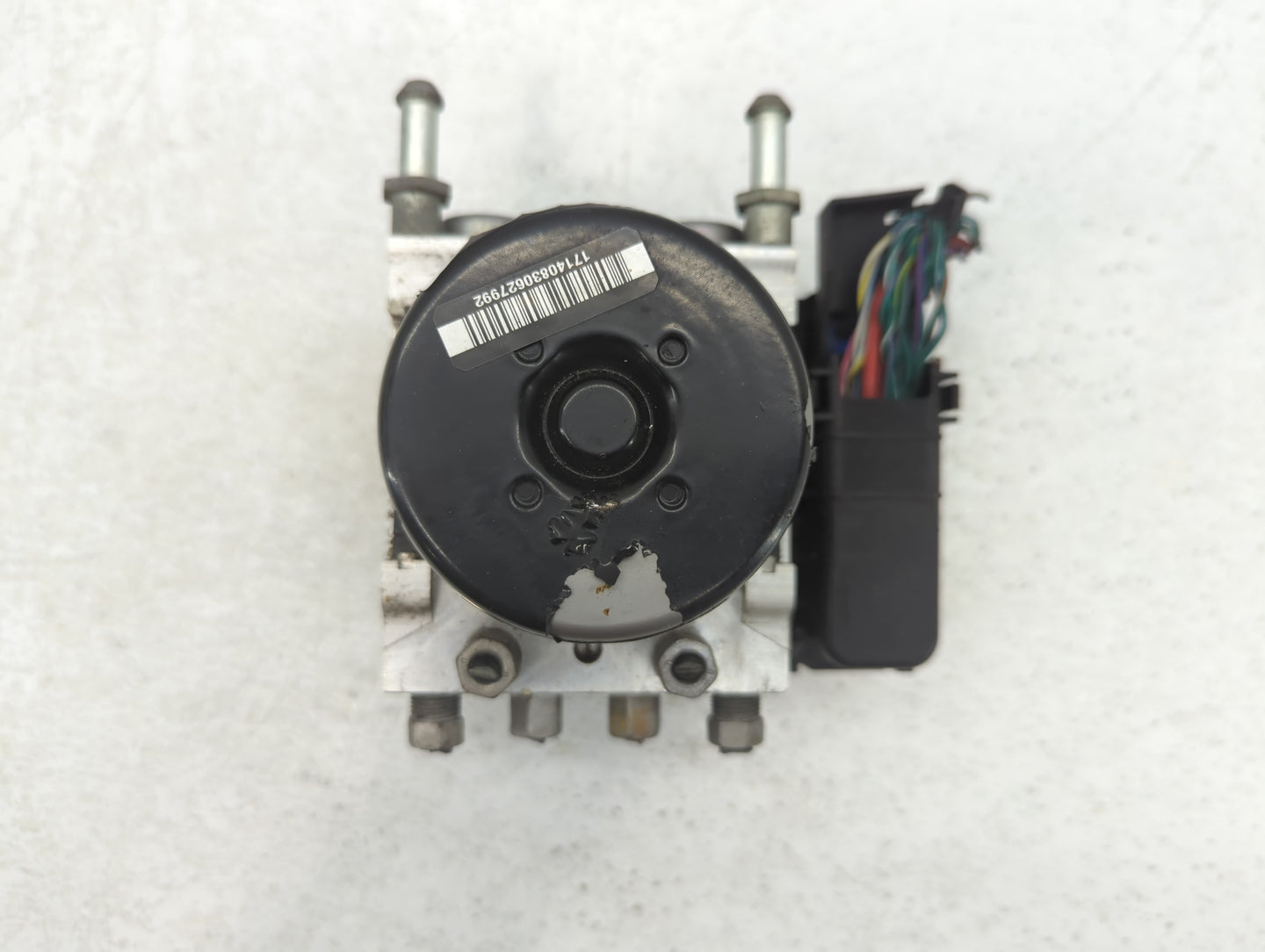 2010 Dodge Avenger ABS Pump Control Module Replacement P/N:P68050120AA Fits OEM Used Auto Parts - Oemusedautoparts1.com