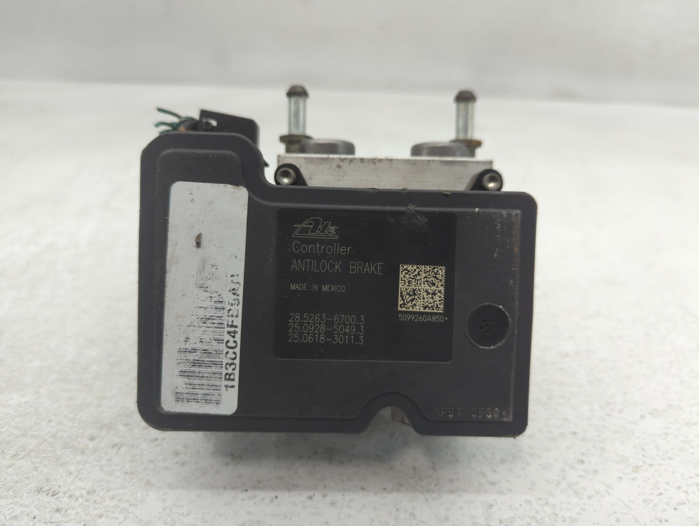 2010 Dodge Avenger ABS Pump Control Module Replacement P/N:P68050120AA Fits OEM Used Auto Parts - Oemusedautoparts1.com