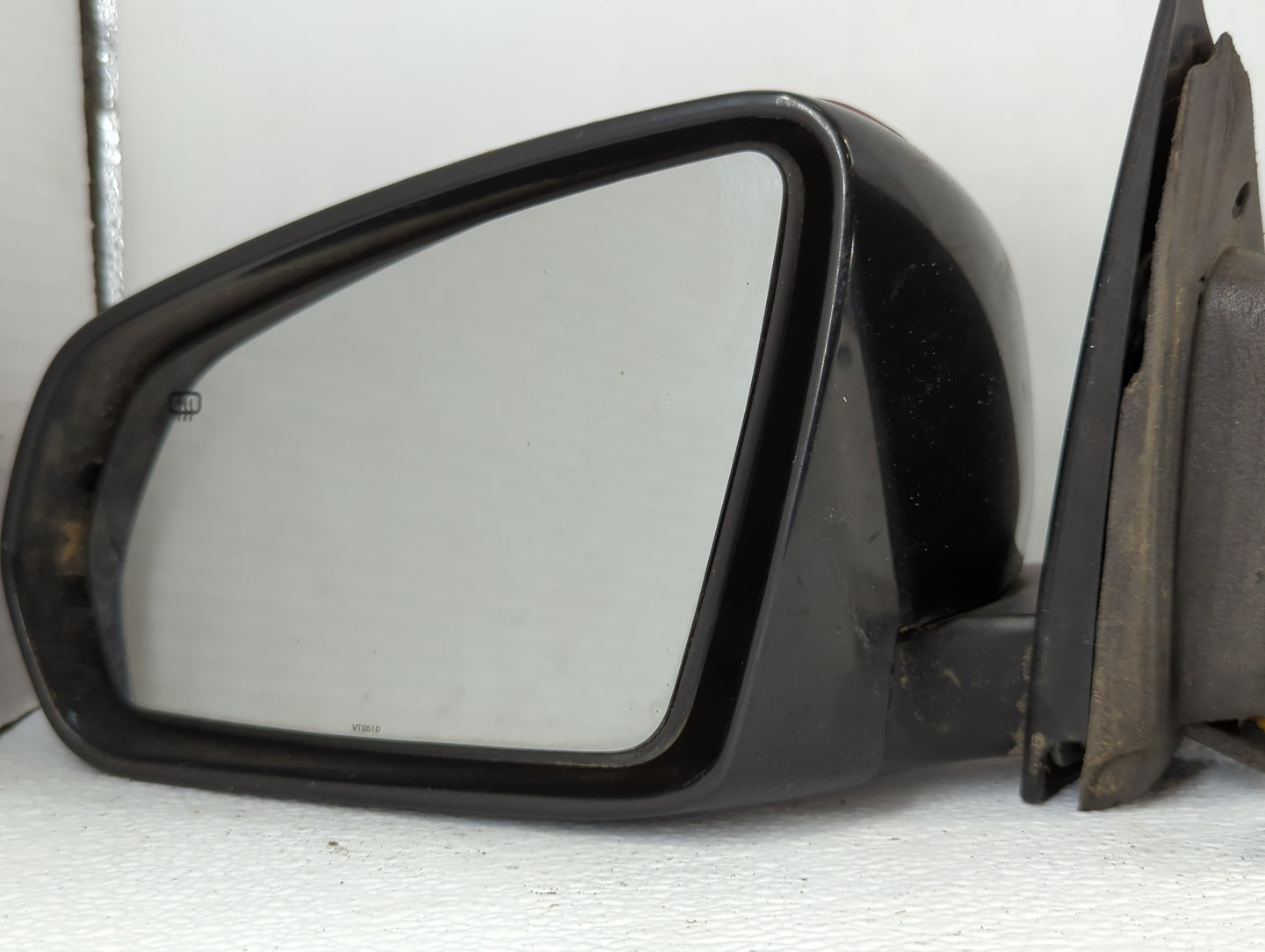2008-2010 Dodge Avenger Driver Side View Mirror - Left Door Mirror OEM Used - Oemusedautoparts1.com