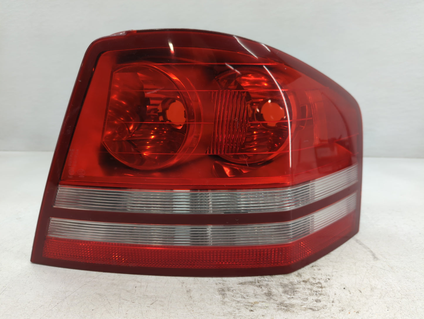 2008-2010 Dodge Avenger Tail Light Assembly Passenger Right OEM P/N:PY27 SA-3757A Fits Fits 2008 2009 2010 OEM Used Auto Par