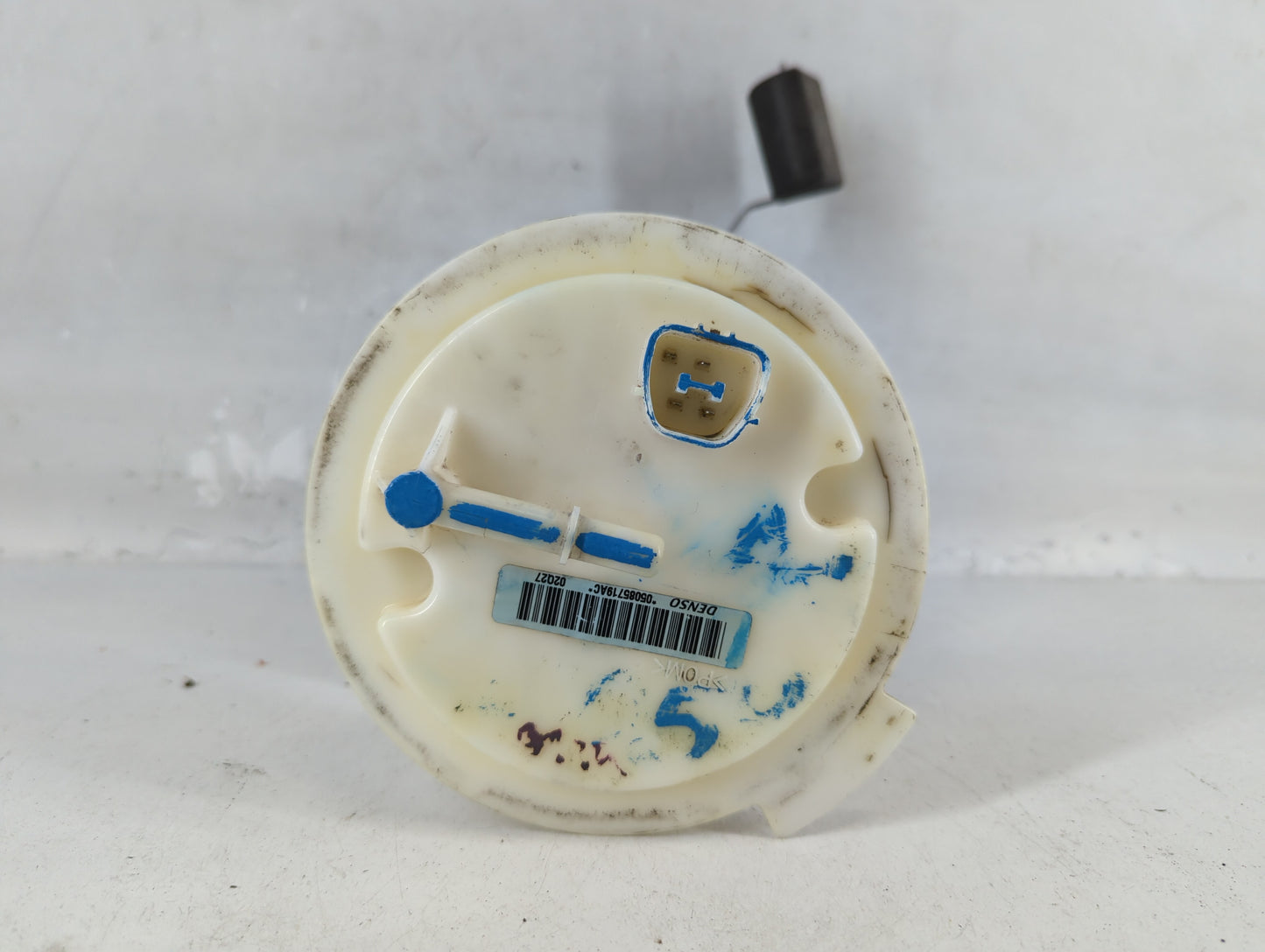 2008-2014 Dodge Avenger Electrical Gas Fuel Pump Assembly - Oemusedautoparts1.com