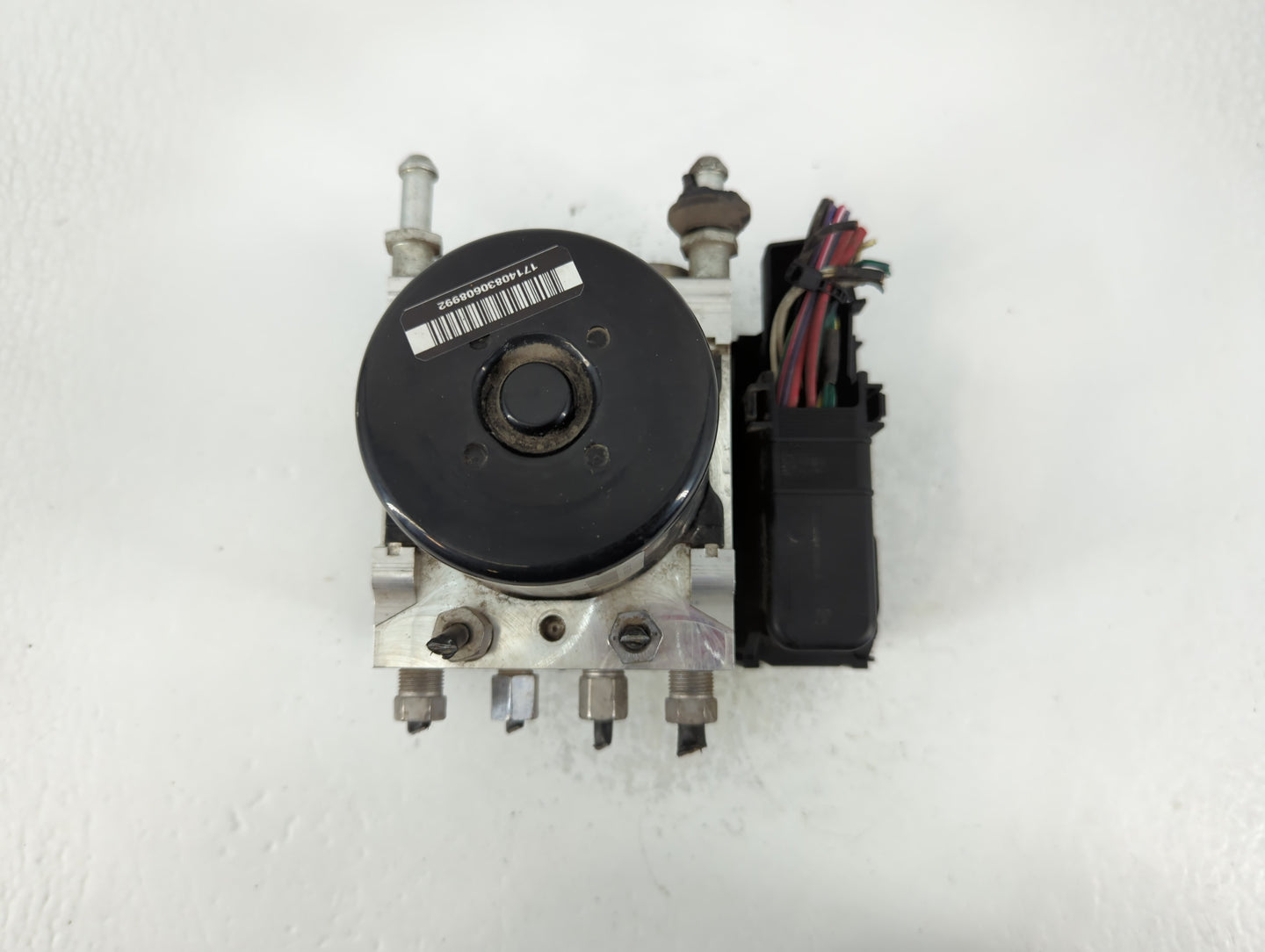 2010 Dodge Avenger ABS Pump Control Module Replacement P/N:P68050120AA Fits OEM Used Auto Parts - Oemusedautoparts1.com