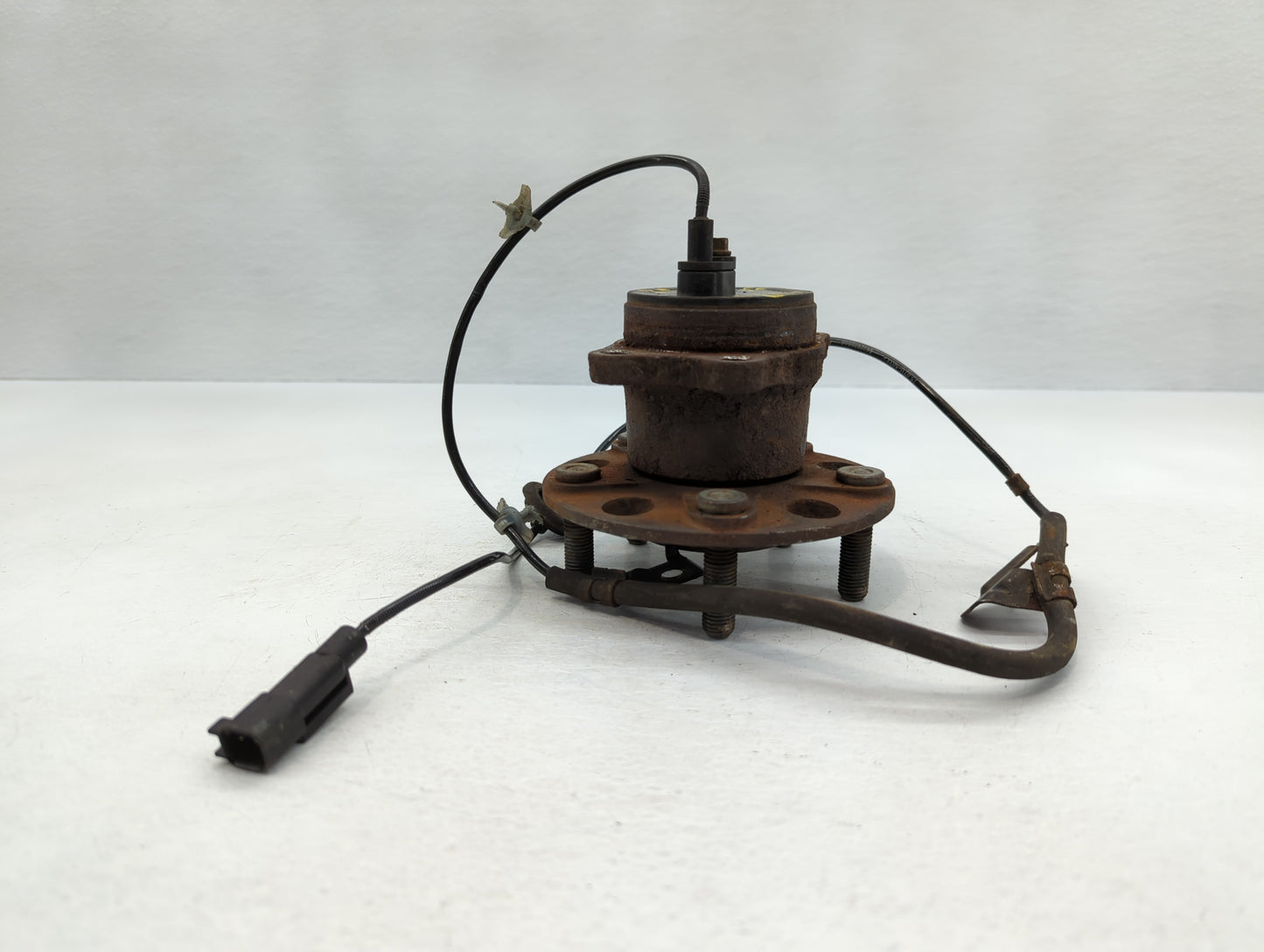 2008-2010 Dodge Avenger Driver Front Wheel Hub Oem - Oemusedautoparts1.com