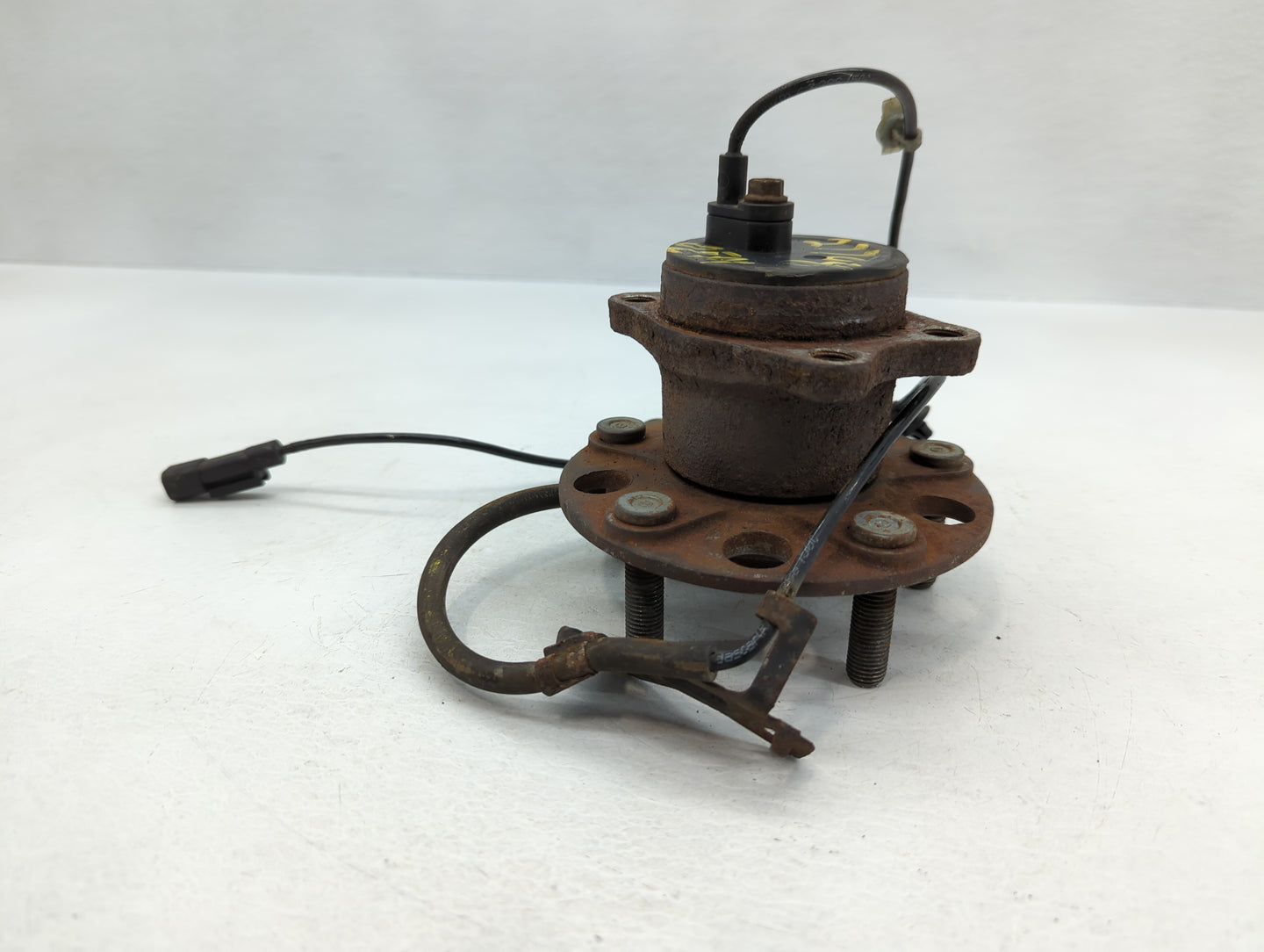 2008-2010 Dodge Avenger Driver Front Wheel Hub Oem - Oemusedautoparts1.com