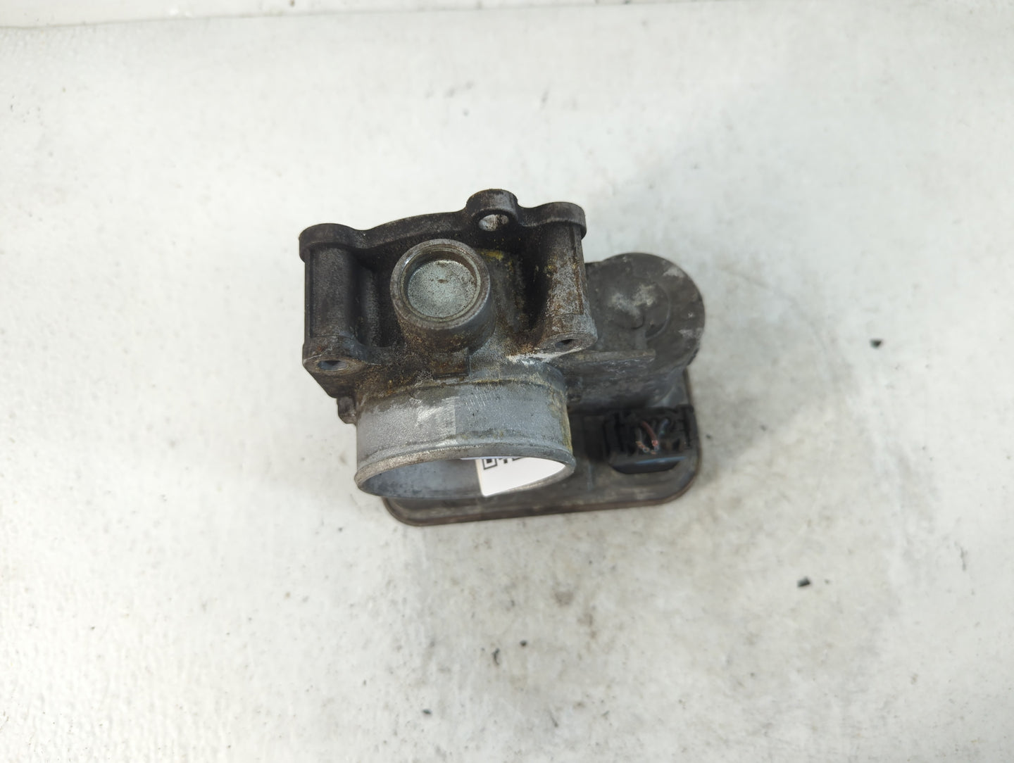 2008-2014 Dodge Avenger Throttle Body Fits Fits 2007 2008 2009 2010 2011 2012 2013 2014 2015 2016 2017 2018 OEM Used Auto Pa