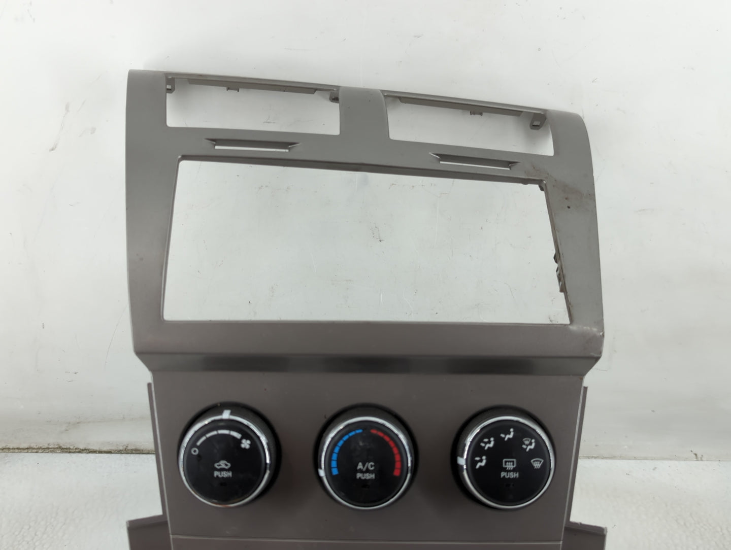 2010-2014 Dodge Avenger Climate Control Module Temperature AC/Heater Replacement P/N:P55111949AC Fits OEM Used Auto Parts - 