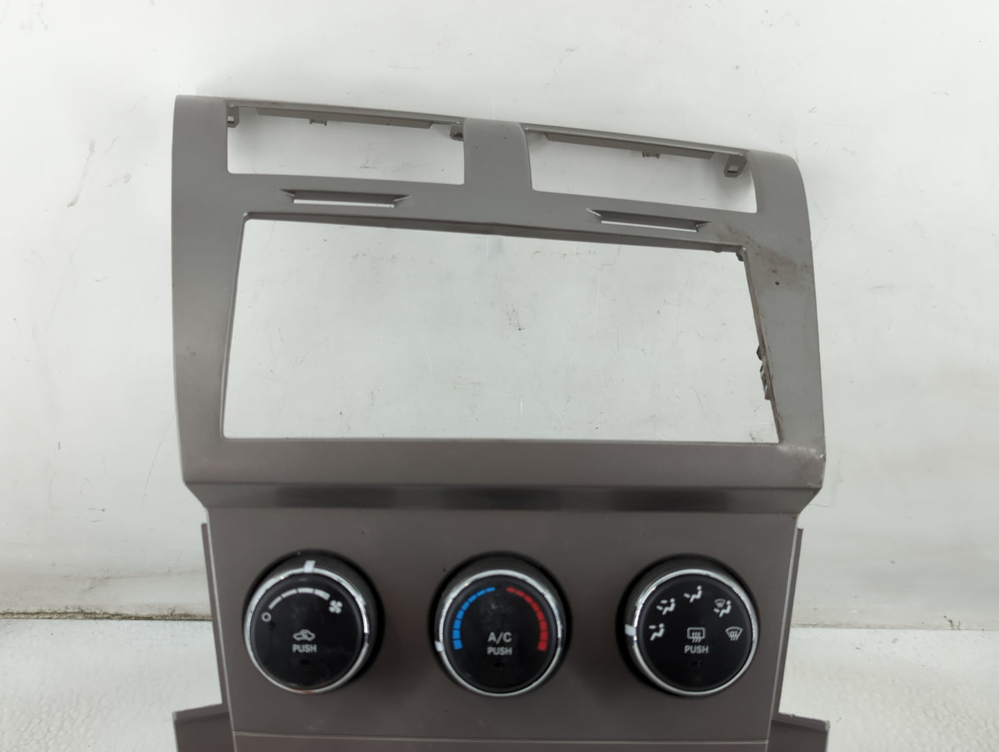 2010-2014 Dodge Avenger Climate Control Module Temperature AC/Heater Replacement P/N:P55111949AC Fits OEM Used Auto Parts - 