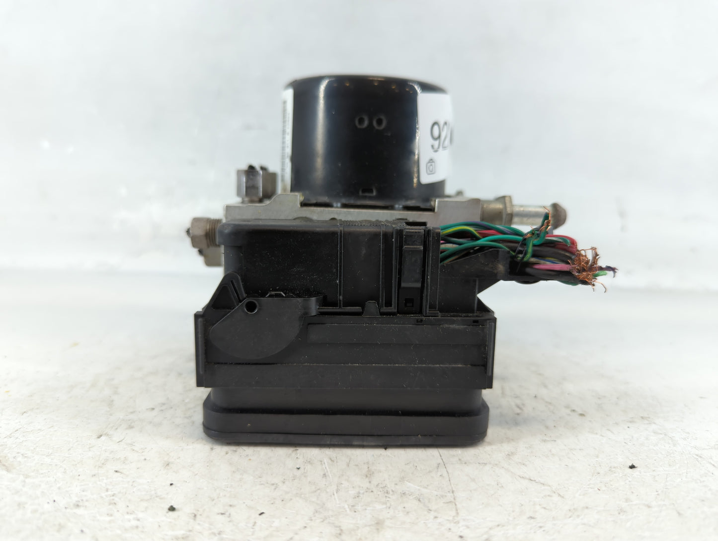 2010 Dodge Avenger ABS Pump Control Module Replacement P/N:P68050120AA Fits OEM Used Auto Parts - Oemusedautoparts1.com
