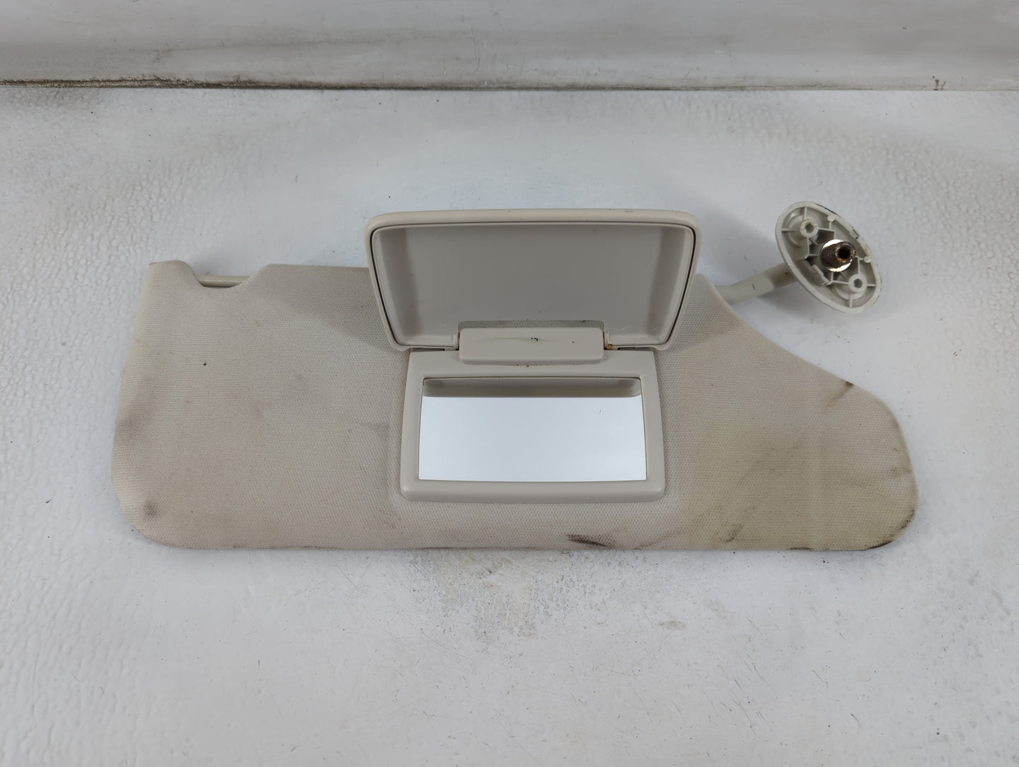 2008-2010 Dodge Avenger Sun Visor Shade Replacement Passenger Right Mirror Fits Fits 2008 2009 2010 OEM Used Auto Parts - Oe