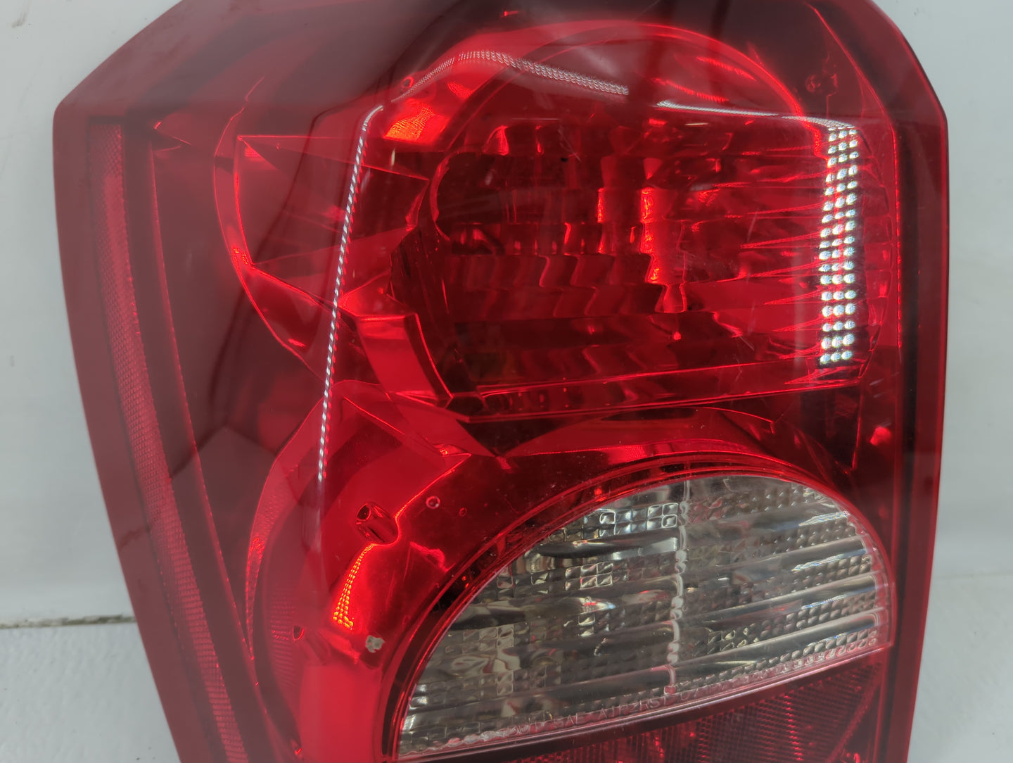 2008-2012 Dodge Caliber Tail Light Assembly Driver Left OEM P/N:05303753 05160361 Fits Fits 2008 2009 2010 2011 2012 OEM Use