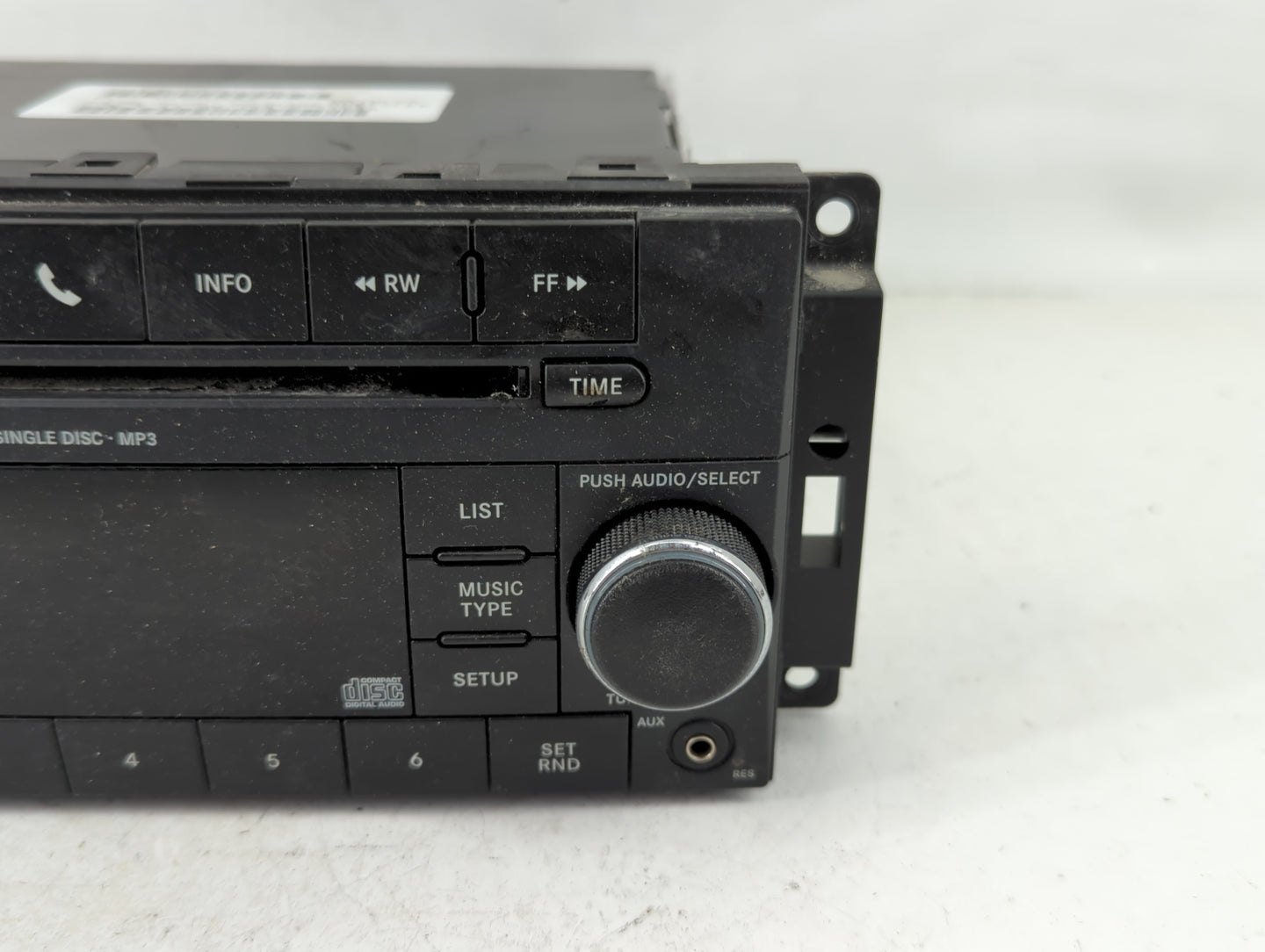 2010 Dodge Caliber Radio AM FM Cd Player Receiver Replacement P/N:P05091115AC Fits OEM Used Auto Parts - Oemusedautoparts1.c