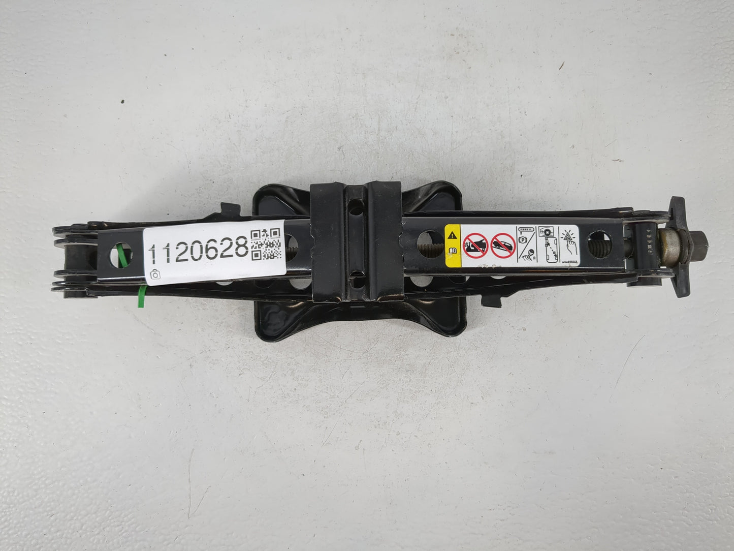 2010 Dodge Caliber Spare Scissor Car Jack - Oemusedautoparts1.com