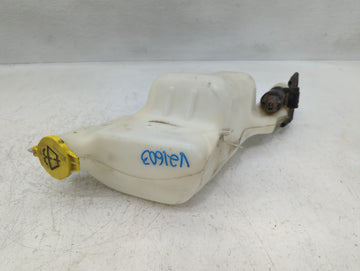 2007-2012 Dodge Caliber Windshield Washer Fluid Reservoir Bottle Oem - Oemusedautoparts1.com