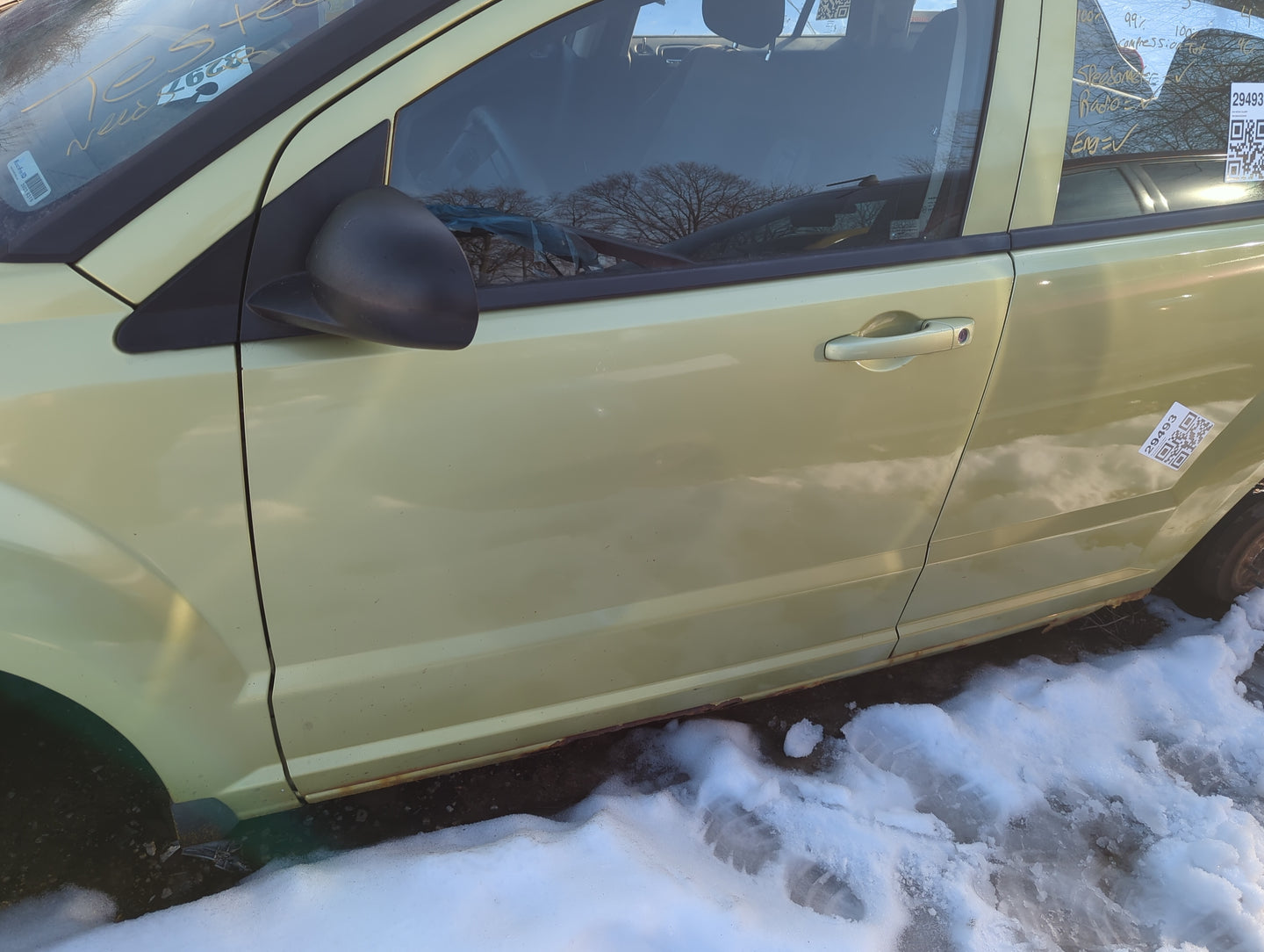 2007-2010 Dodge Caliber Driver Front Door Oem 1272509 - Oemusedautoparts1.com
