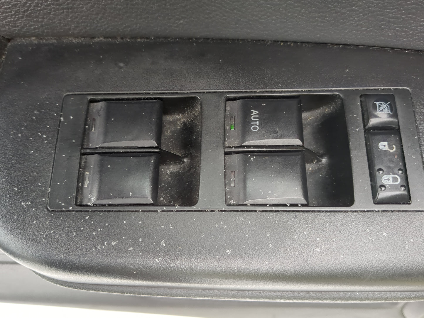2007-2010 Dodge Caliber Master Power Window Switch Replacement Driver Side Left Fits Fits 2007 2008 2009 2010 OEM Used Auto 