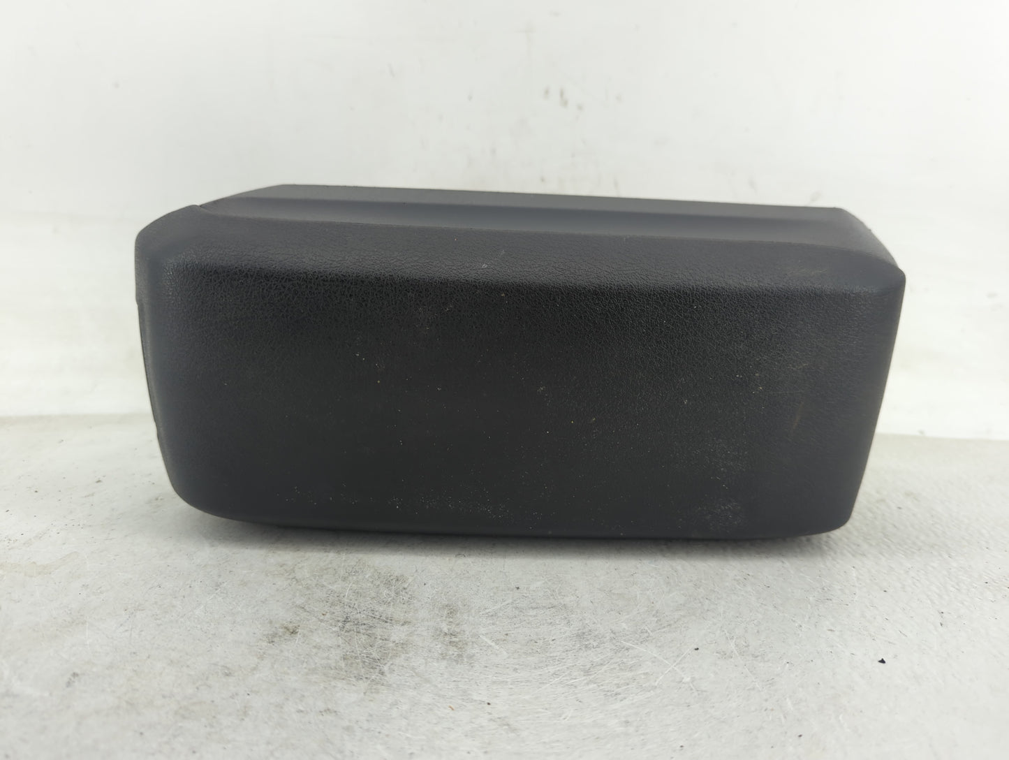 2010 Dodge Caliber Center Console Armrest Cover Lid Fits OEM Used Auto Parts - Oemusedautoparts1.com
