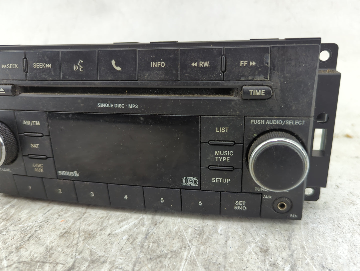 2010 Dodge Caliber Radio AM FM Cd Player Receiver Replacement P/N:CBA KL5ILC SPNA2C533336932, A2C53385003 Fits OEM Used Auto