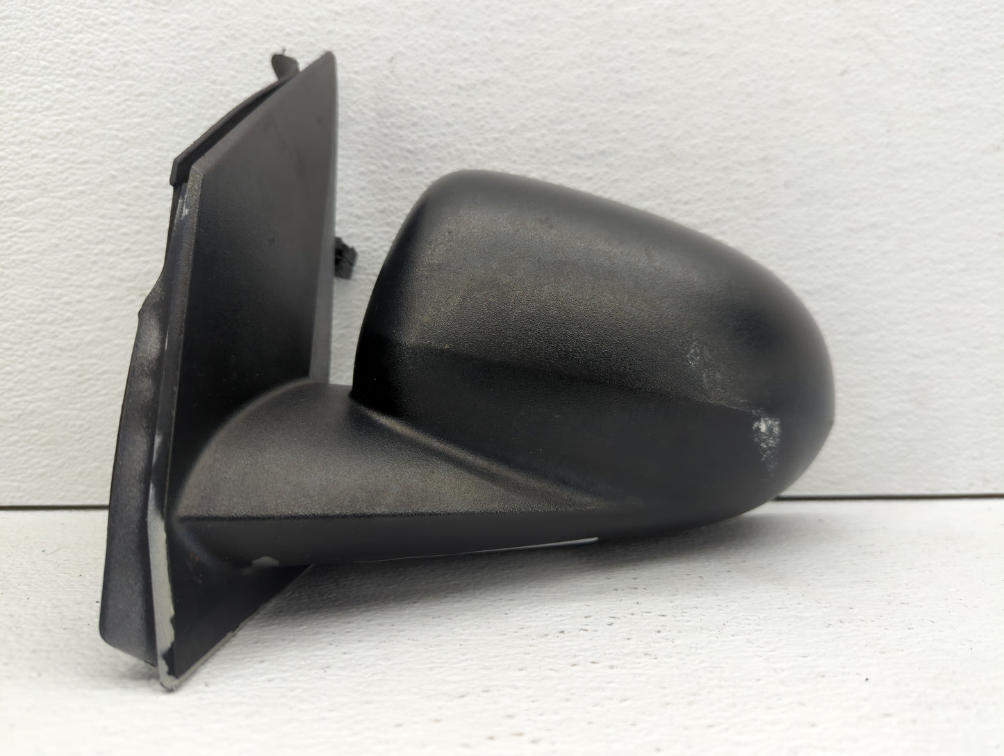 2007-2012 Dodge Caliber Driver Side View Mirror - Left Door Mirror OEM Used - Oemusedautoparts1.com