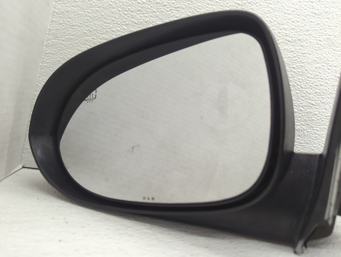 2007-2012 Dodge Caliber Driver Side View Mirror - Left Door Mirror OEM Used - Oemusedautoparts1.com