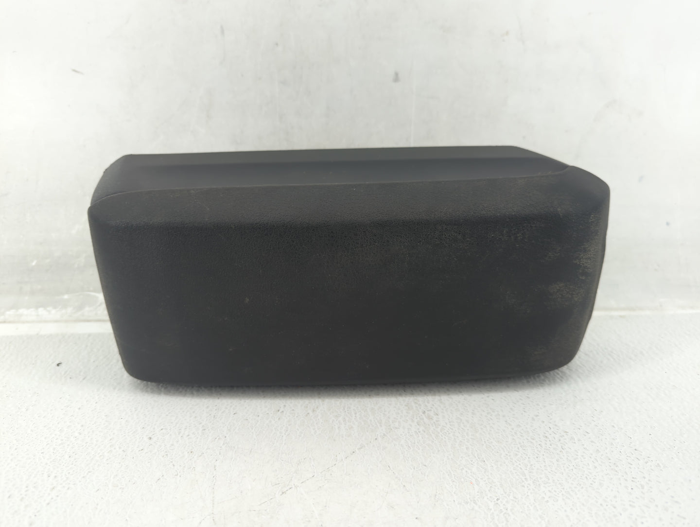 2010 Dodge Caliber Center Console Armrest Cover Lid Black - Oemusedautoparts1.com