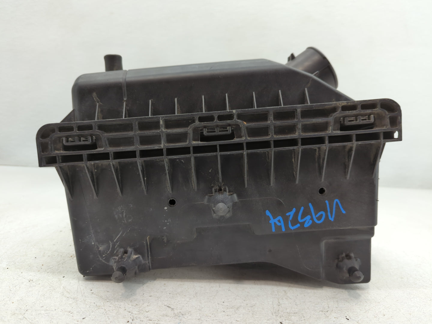 2007-2010 Dodge Caliber Air Cleaner Intake-duct Hose Tube - Oemusedautoparts1.com