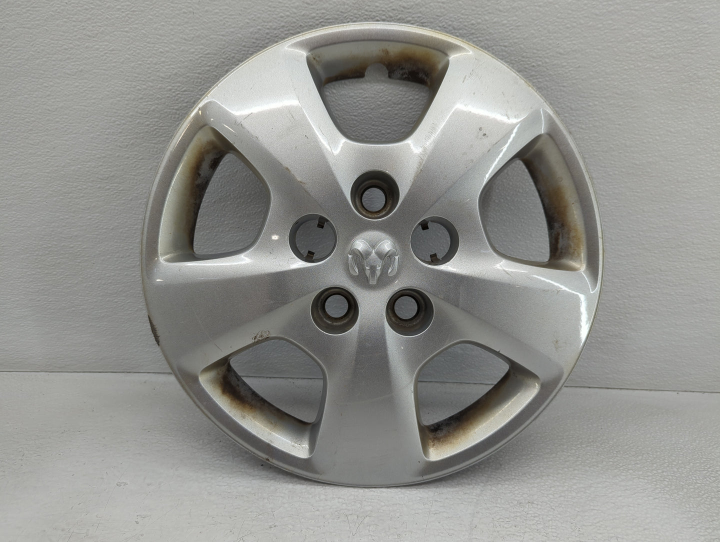 2010 Dodge Caliber Rim Wheel Center Cap - Oemusedautoparts1.com