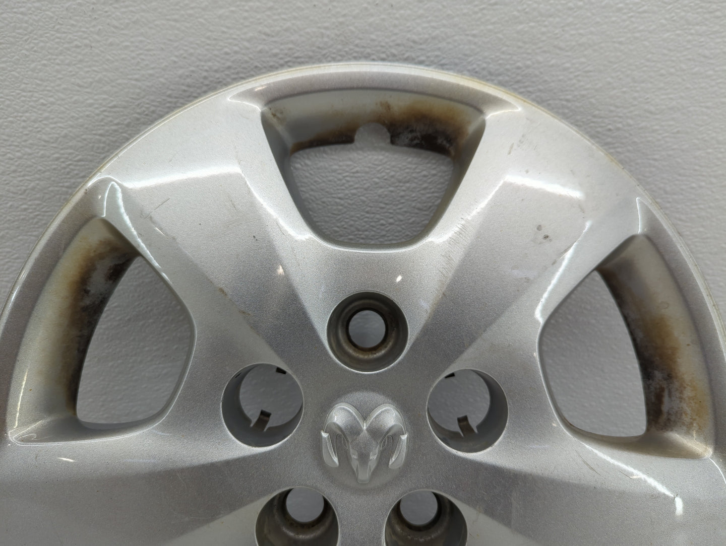 2010 Dodge Caliber Rim Wheel Center Cap - Oemusedautoparts1.com