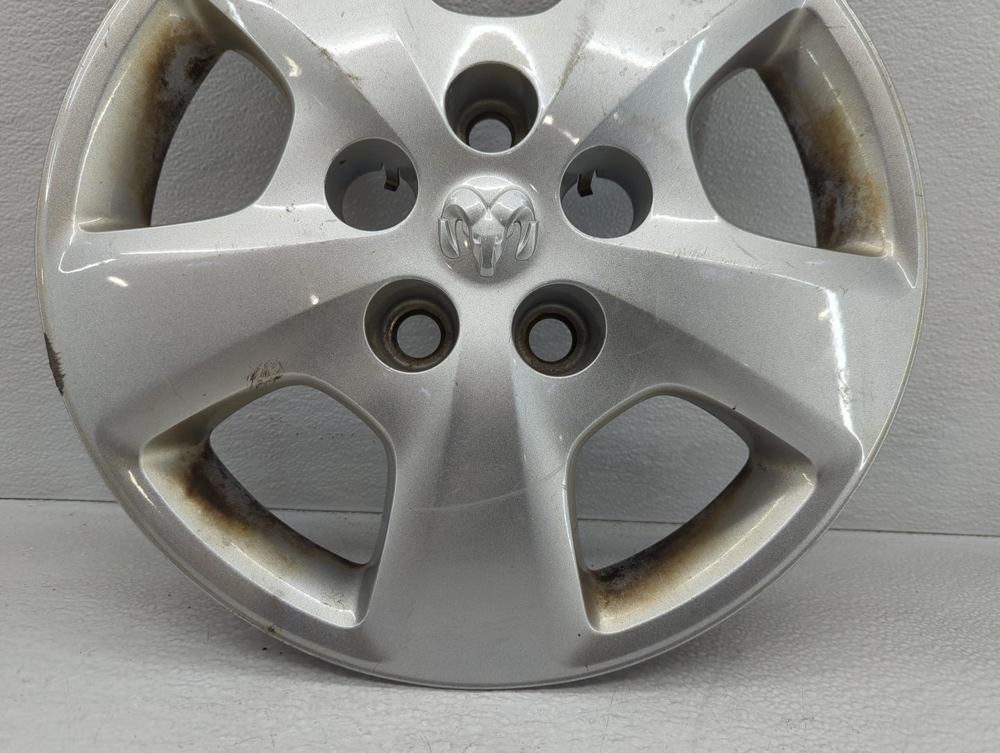 2010 Dodge Caliber Rim Wheel Center Cap - Oemusedautoparts1.com