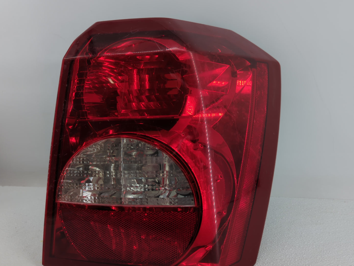 2010 Dodge Caliber Tail Light Assembly Passenger Right OEM P/N:05303880AH 05160360AA, 05303752AH Fits Fits 2008 2009 2011 20