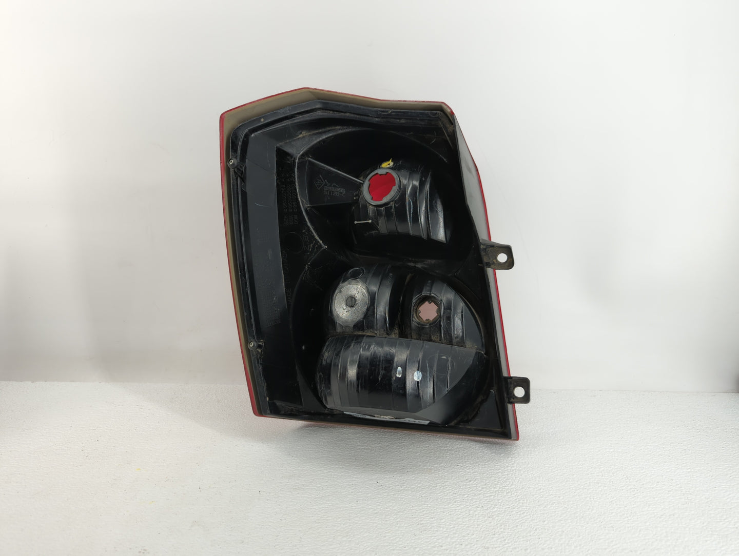 2010 Dodge Caliber Tail Light Assembly Passenger Right OEM P/N:05303880AH 05160360AA, 05303752AH Fits Fits 2008 2009 2011 20