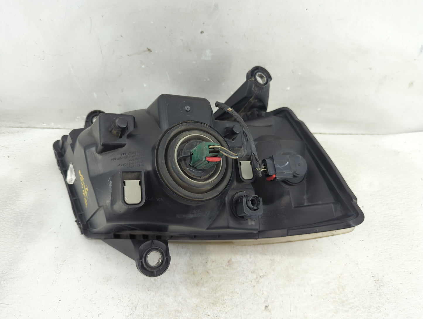 Dodge Caravan Driver Left Oem Head Light Headlight Lamp - Oemusedautoparts1.com