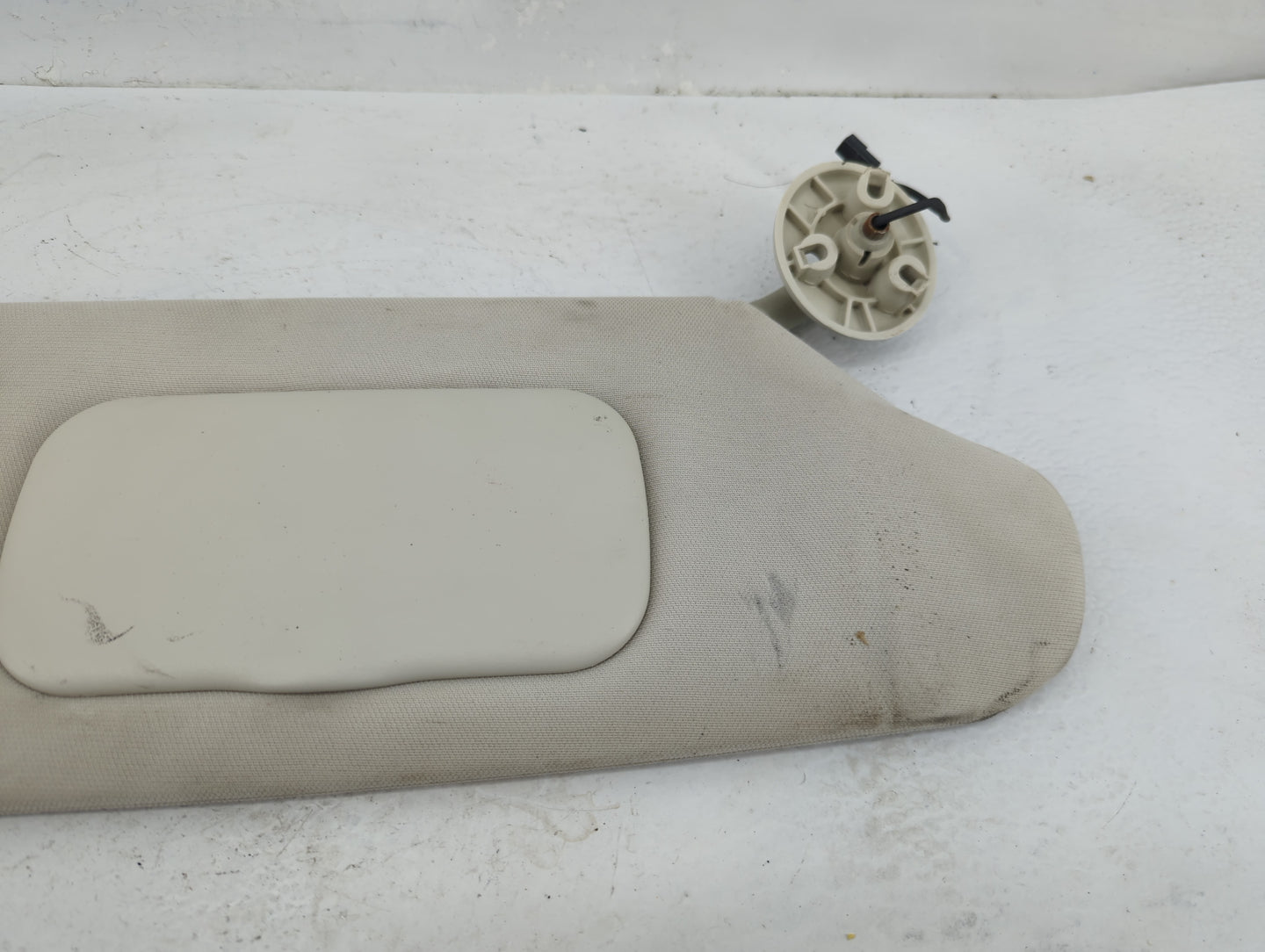 2010 Dodge Caravan Sun Visor Shade Replacement Passenger Right Mirror Fits Fits 2008 2009 OEM Used Auto Parts - Oemusedautop