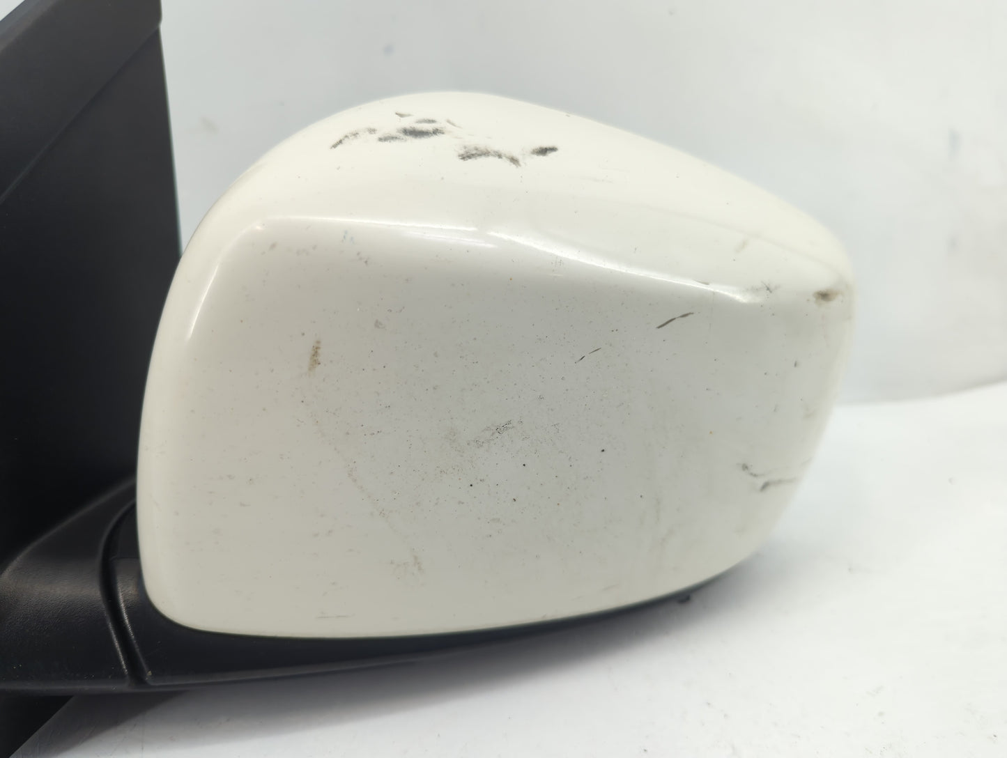 2010 Dodge Caravan Driver Side View Mirror - Left Door Mirror OEM Used - Oemusedautoparts1.com